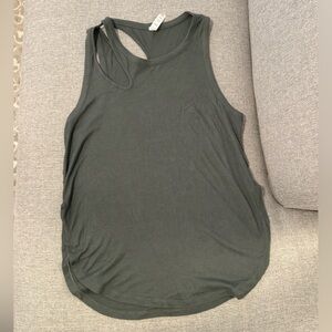 Alo Yoga Tank Like New